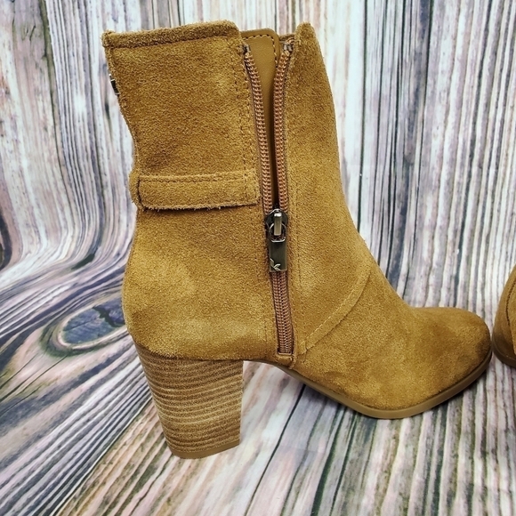 KOOLABURRA by Ugg Suede Samiah Buckle Boots Chestnut Brown New Size 8 - Picture 7 of 10